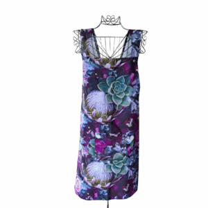 Swier Floral Apron-Flower Crochet