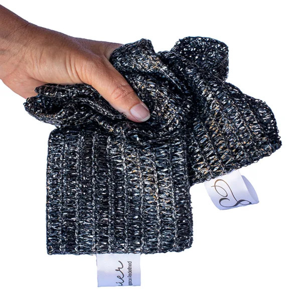 Black Body Scrubber